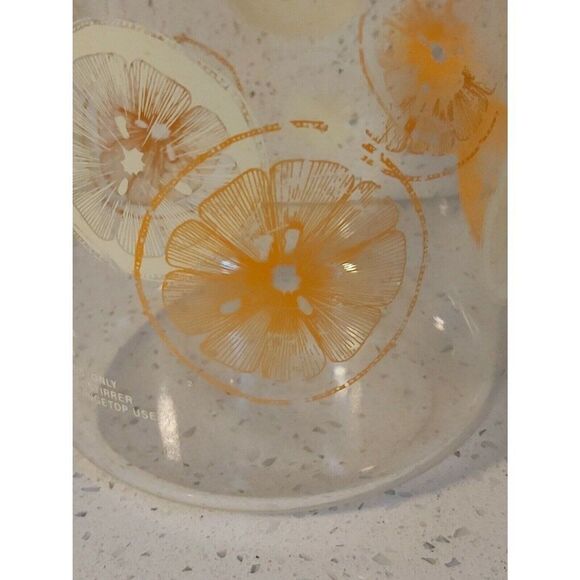 Vintage Pyrex 2 Quart Glass Lemon Slice Orange Juice Pitcher Carafe 3520 NO Lid - Picture 5 of 6